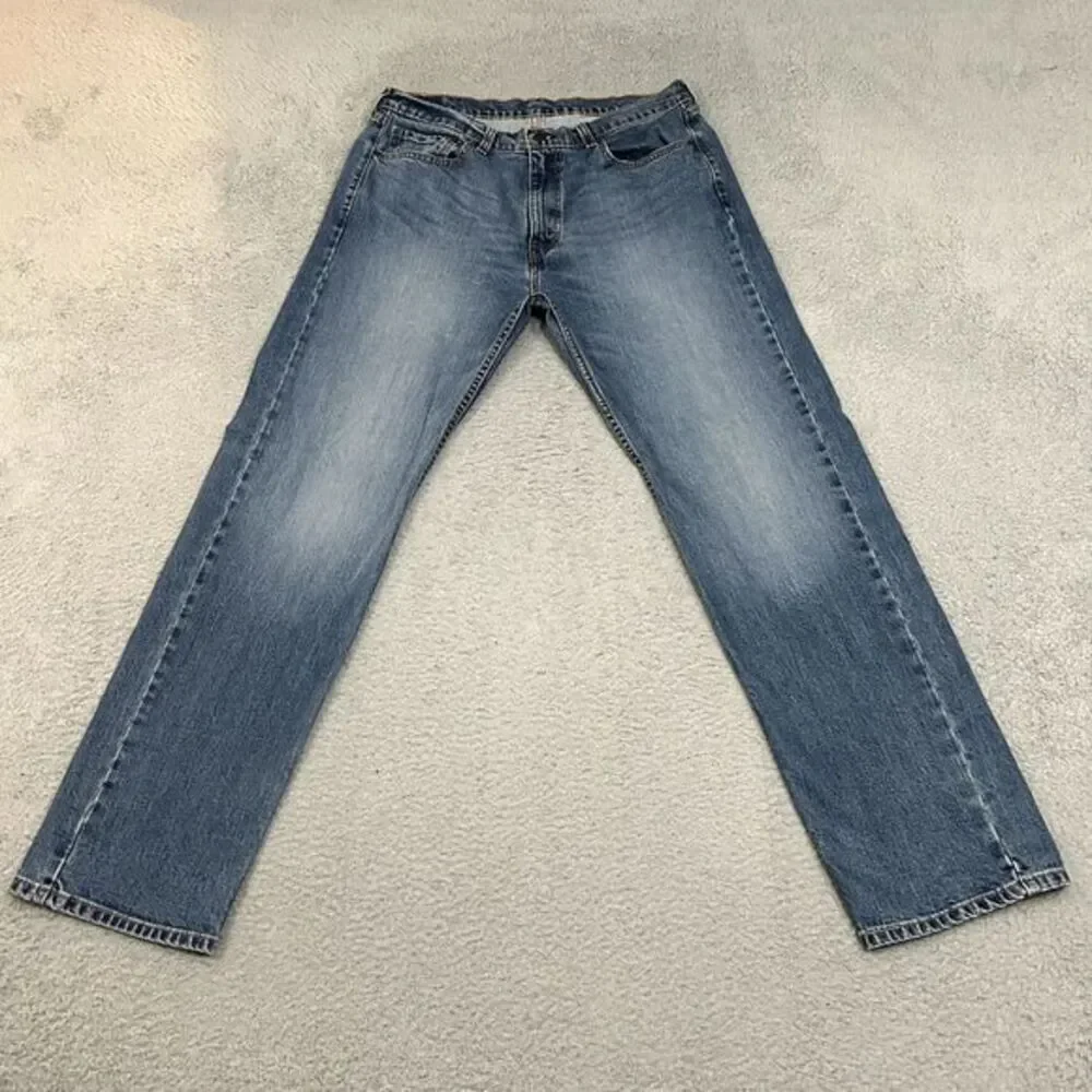 Levis Jeans Mens 36x34 Blue Denim 505 Straight Leg American Workwear Medium Wash